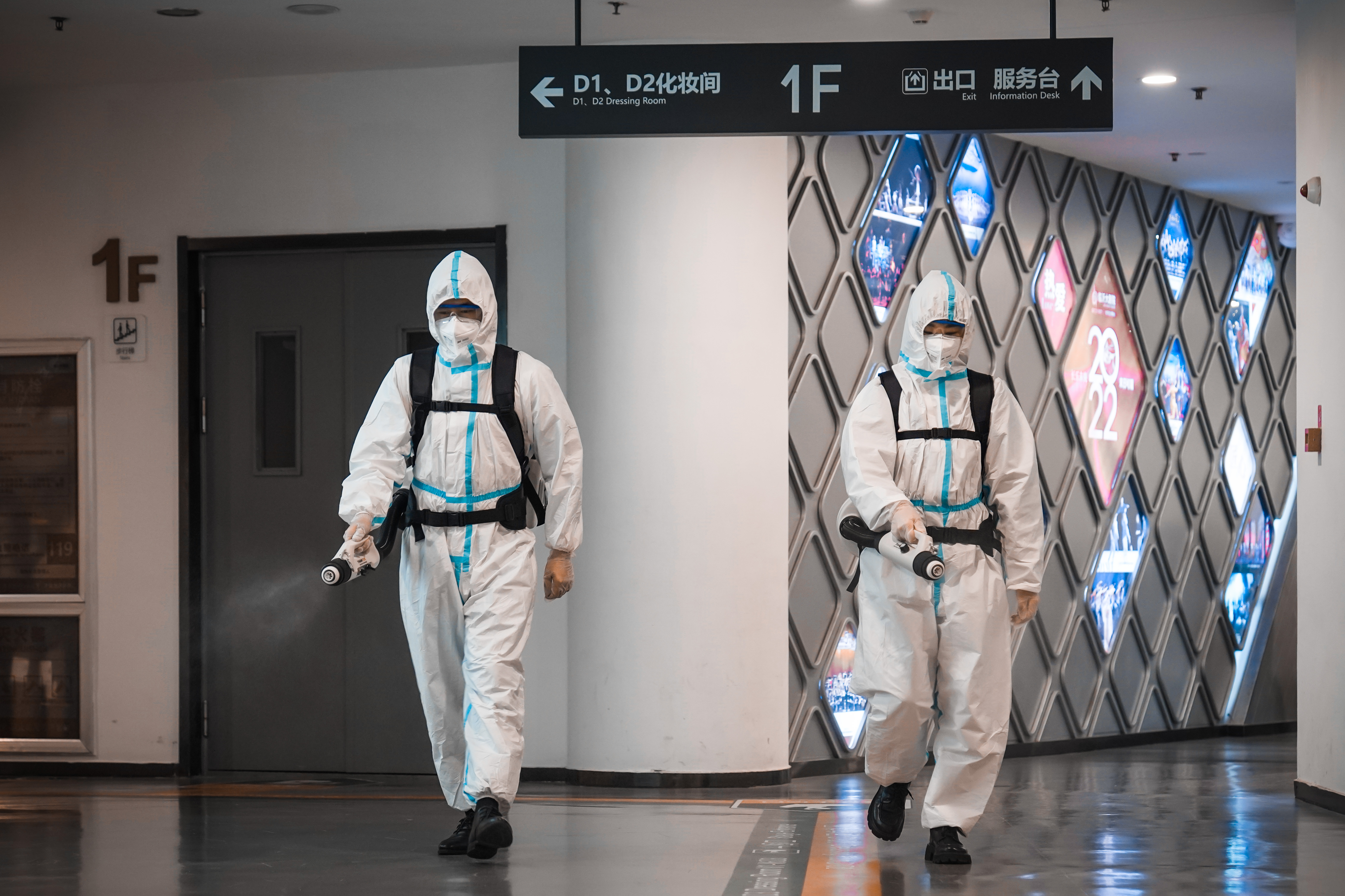 三等獎(jiǎng)：戰(zhàn)疫掠影